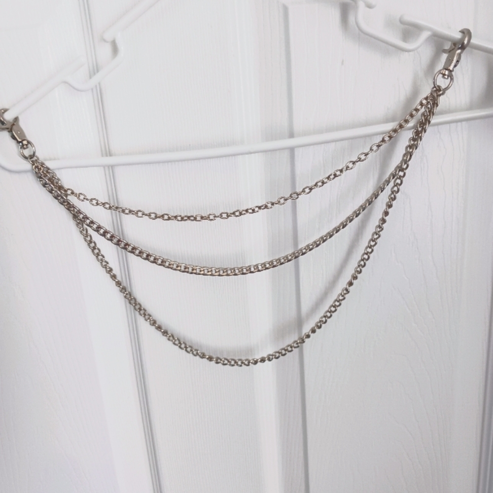 Elegant Silver Chain Men's Accessory